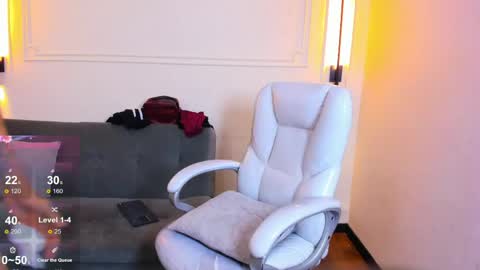 Ryan And Casper online show from April 18, 7:58 pm