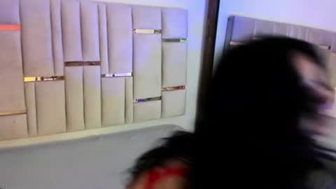 paranoidtemptaion_ online show from June 18, 9:14 am
