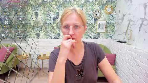 Paris online show from September 14, 8:43 pm