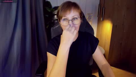 Paris online show from February 22, 4:40 pm