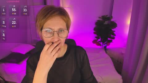 Paris online show from March 29, 6:42 pm