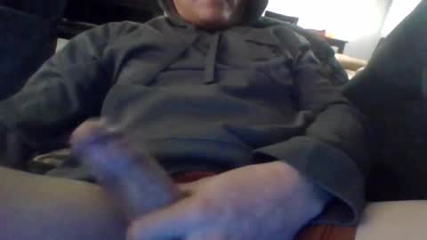 parkerak online show from February 1, 2:19 am