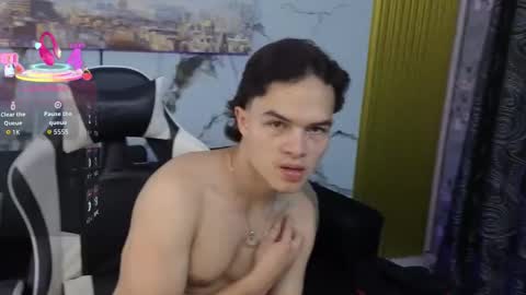 party_with_medellin23 online show from March 16, 1:20 am