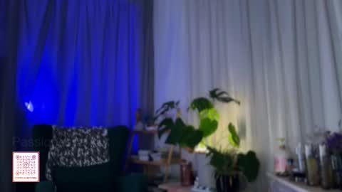 Call me Miss Alice Careful Passion Queen online show from November 7, 3:31 am