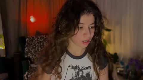 Call me Miss Alice Careful Passion Queen online show from October 8, 8:31 am