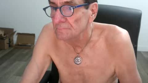 Bob online show from November 3, 7:26 pm