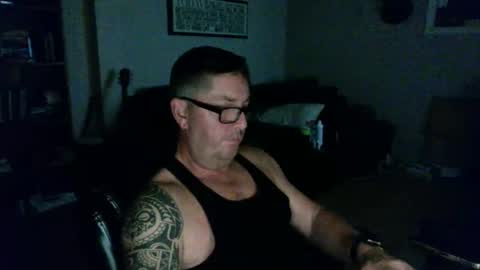 Snapshot of patmilll chatting on October 6, 12:39 am patmilll online show from October 6, 12:39 am