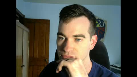 Patrick MacBryan online show from May 14, 8:40 pm