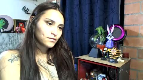 Pau online show from August 2, 5:31 am