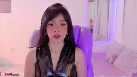 Sofa online show from November 30, 4:19 am