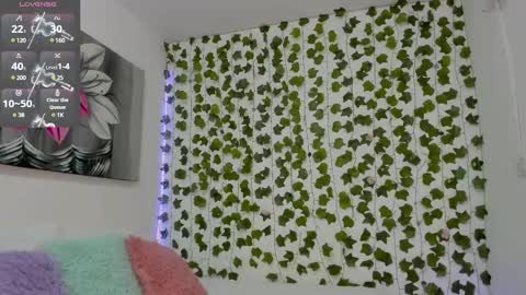 Snapshot of pau_delima__ chatting on March 1, 11:06 am paulina online show from March 1, 11:06 am