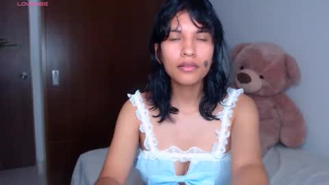 Snapshot of pau_heart chatting on October 26, 11:00 am Paulina        online show from October 26, 11:00 am