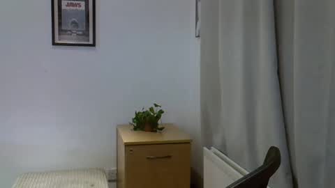 paul_boro online show from January 26, 1:20 am