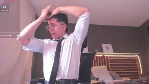 Snapshot of paul_evanss chatting on March 3, 3:32 pm Paul online show from March 3, 3:32 pm