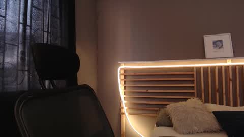 Paul online show from February 6, 1:03 pm