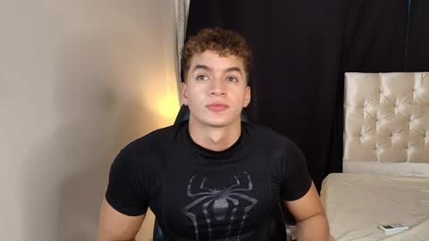 Paull George online show from April 18, 2:41 pm