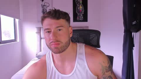 PAUL ROGER online show from February 18, 5:31 pm