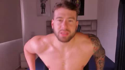 PAUL ROGER online show from February 2, 1:52 pm