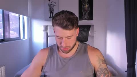 PAUL ROGER online show from March 9, 10:19 pm