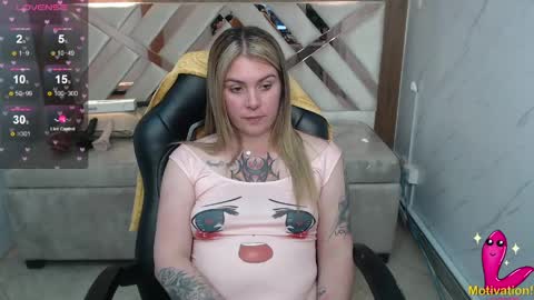 Paula online show from May 23, 1:40 pm
