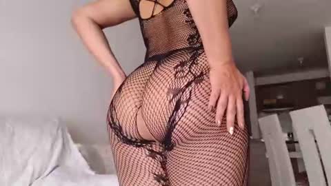 PAULA BROWN online show from July 3, 3:33 am
