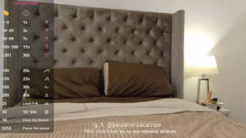 Paula Andrea online show from September 19, 7:34 am