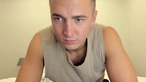 paulblack021 online show from February 1, 5:59 am