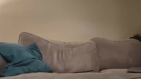 pugwall22 online show from February 10, 7:49 pm