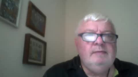 Snapshot of paulgn365 chatting on October 7, 8:21 am paulgn365 online show from October 7, 8:21 am