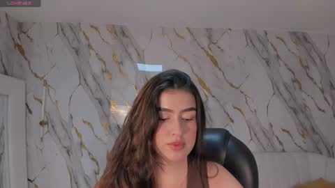 Paulina Santos  online show from July 1, 7:33 pm
