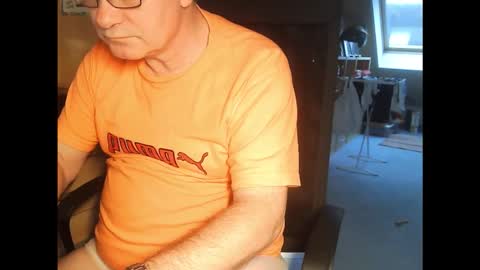 Pavlov aka Peter online show from November 17, 8:06 am