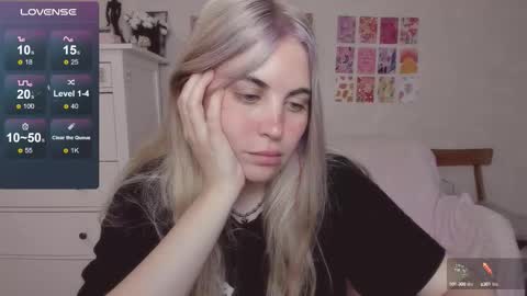 Allisses online show from October 4, 8:34 am