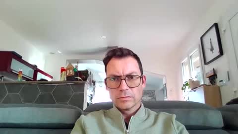 pchittt online show from February 7, 2:31 pm