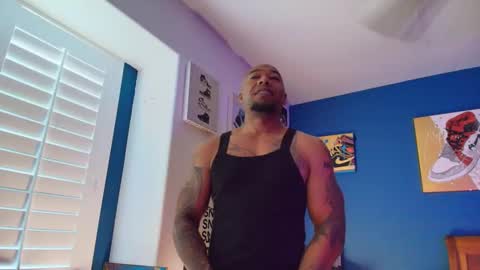 Snapshot of pcuddy3 chatting on September 21, 8:02 pm Phenomenal online show from September 21, 8:02 pm