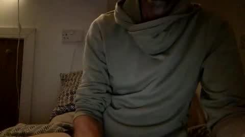 pea23 online show from October 1, 11:14 pm