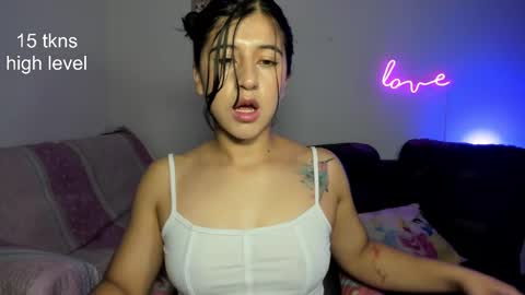 S online show from March 12, 9:13 pm