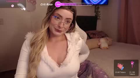 peacherry_ online show from February 4, 12:14 am