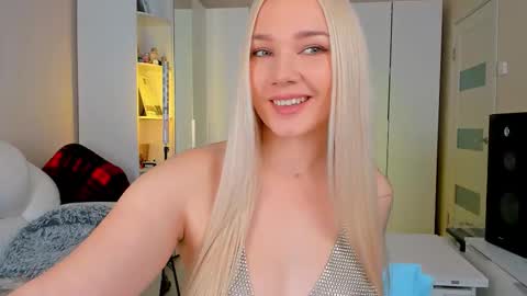 peachju1cy online show from September 28, 7:17 am