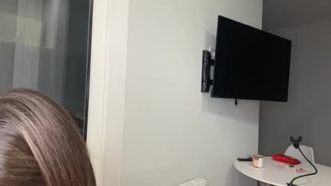 Peachy online show from March 29, 6:31 pm