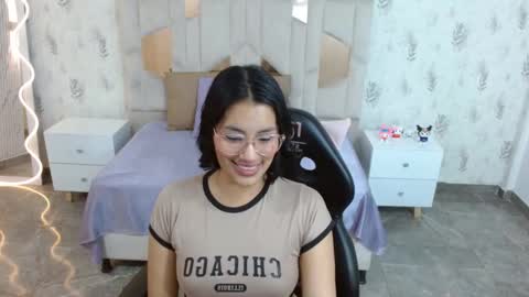 peachy_tay online show from January 14, 12:13 pm