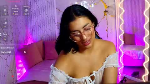 peachy_tay online show from February 13, 2:31 pm
