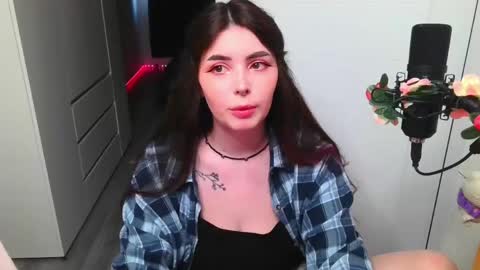 Peachy online show from April 27, 4:59 pm