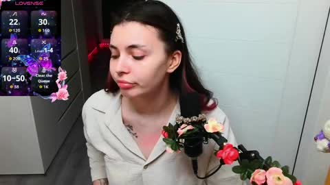 Peachy online show from April 3, 4:25 pm