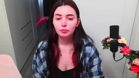 Peachy online show from April 29, 3:17 pm