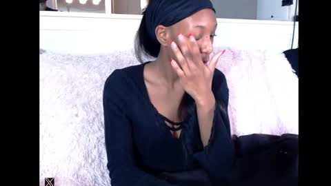 peachypeachgirl online show from December 30, 2:51 pm