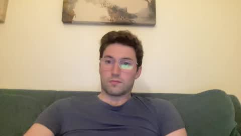 peachyslutboy online show from July 23, 11:35 pm