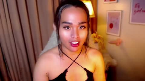 Angel Creamdensada online show from May 11, 9:16 am