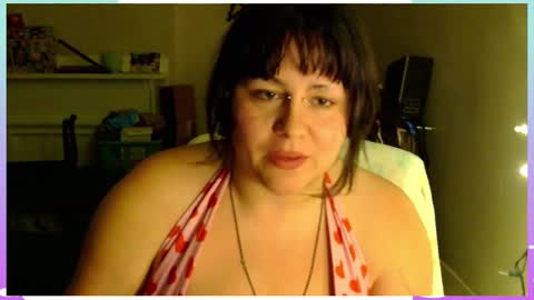 peakobunny online show from November 6, 6:38 am