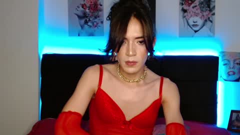 Snapshot of pearlatin chatting on December 25, 12:37 am pearlatin online show from December 25, 12:37 am