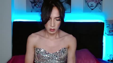 Snapshot of pearlatin chatting on January 1, 1:15 am pearlatin online show from January 1, 1:15 am